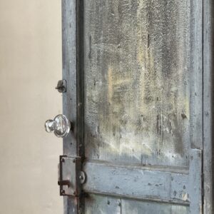 Armoire à légumes patinée – Image 13
