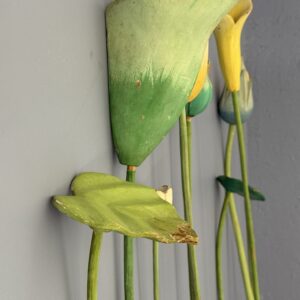 Fleurs en bois sculpté – Image 3