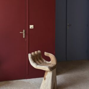 Siege main en bois exotique – Image 2
